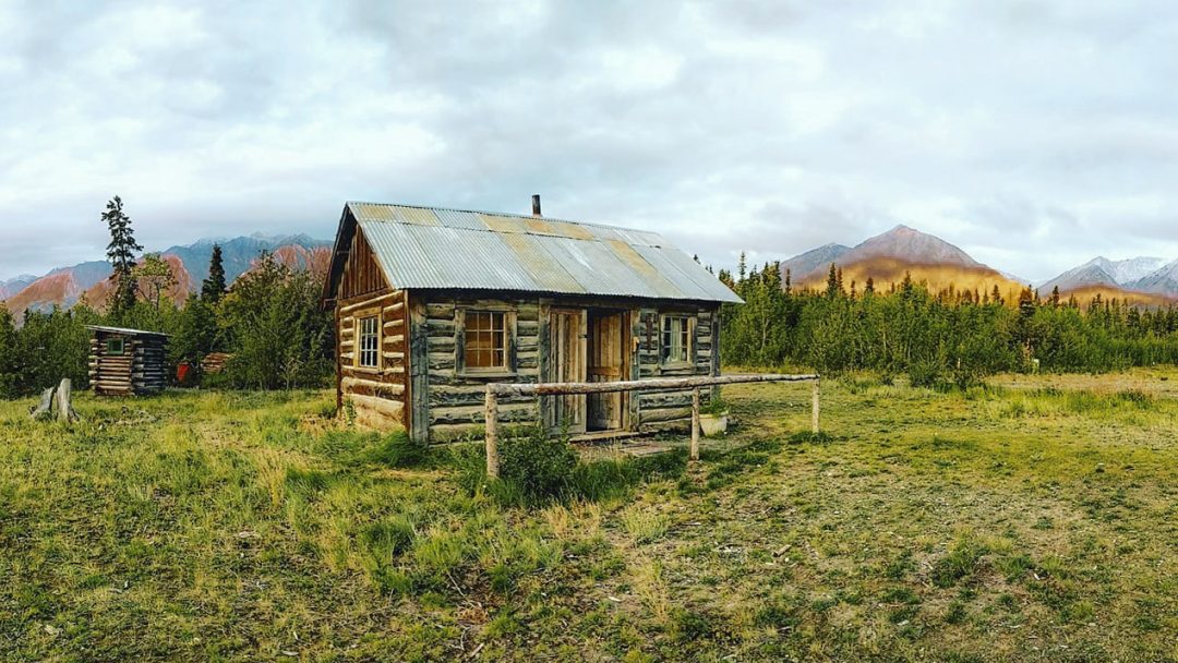 Stay at Mount Logan Lodge's Old Gold Rush Cabin at Haines Junction Yukon