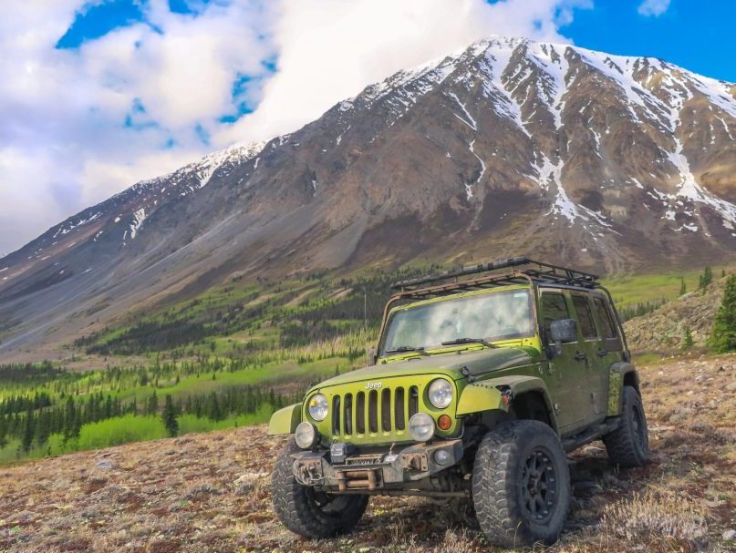 4x4 Wilderness Tour 4x4 Wilderness Tour with Yukon Guided Adventures